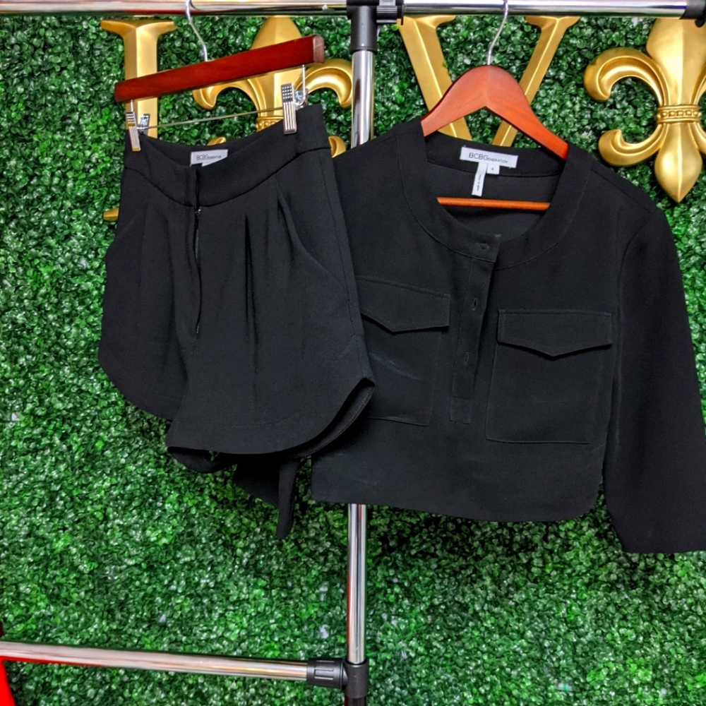 Black short set